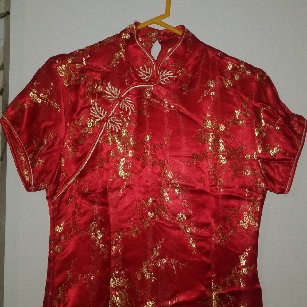 Oriental dress